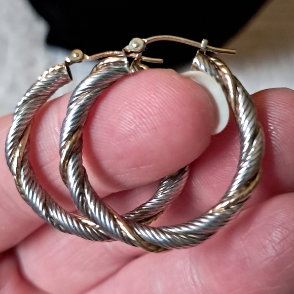 14kt Yellow Gold Sterling Silver Allison Daniel 1" Hoop Earrings - Picture 1 of 11